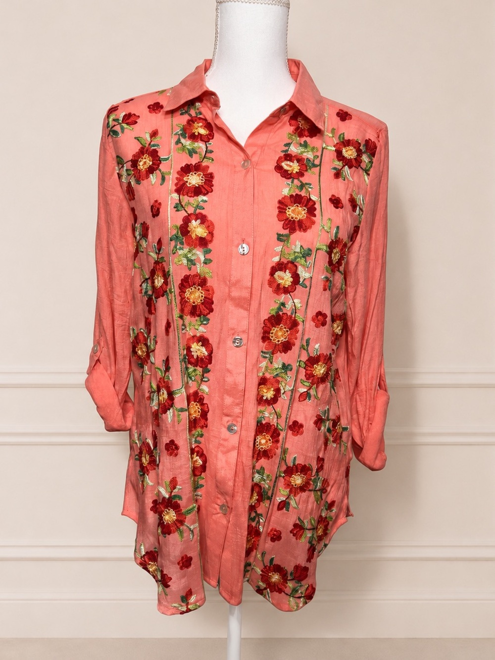 Figueroa & Flower Coral Floral Embroidered Button Front Tunic Top Boho Feminine